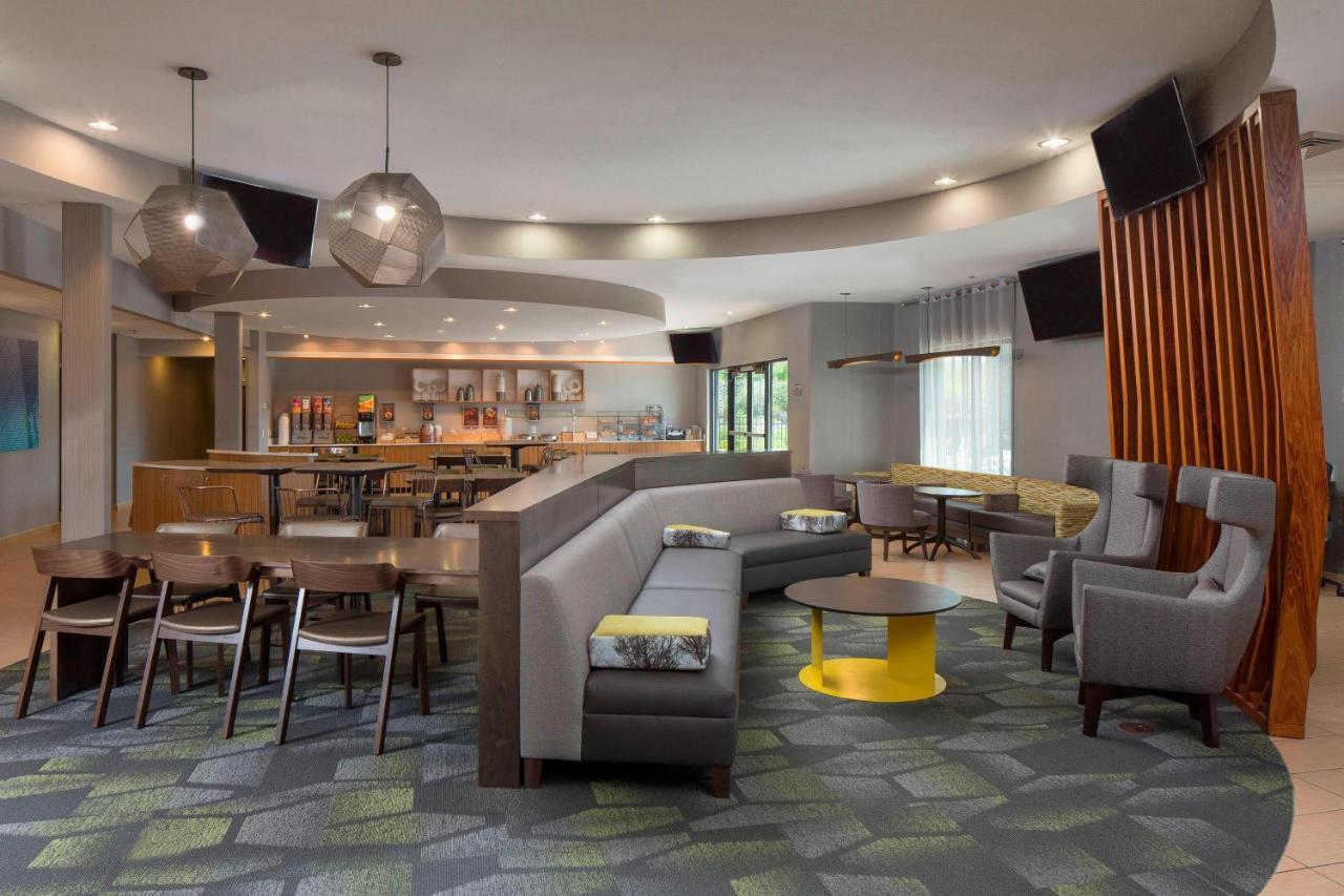 Springhill Suites St. Louis Airport/Earth City Bridgeton Dış mekan fotoğraf