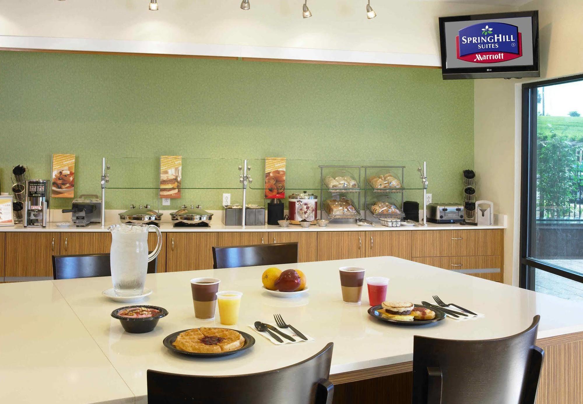 Springhill Suites St. Louis Airport/Earth City Bridgeton Dış mekan fotoğraf